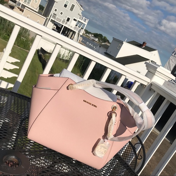 NWT Michael Kors blush pink purse - Picture 1 of 5